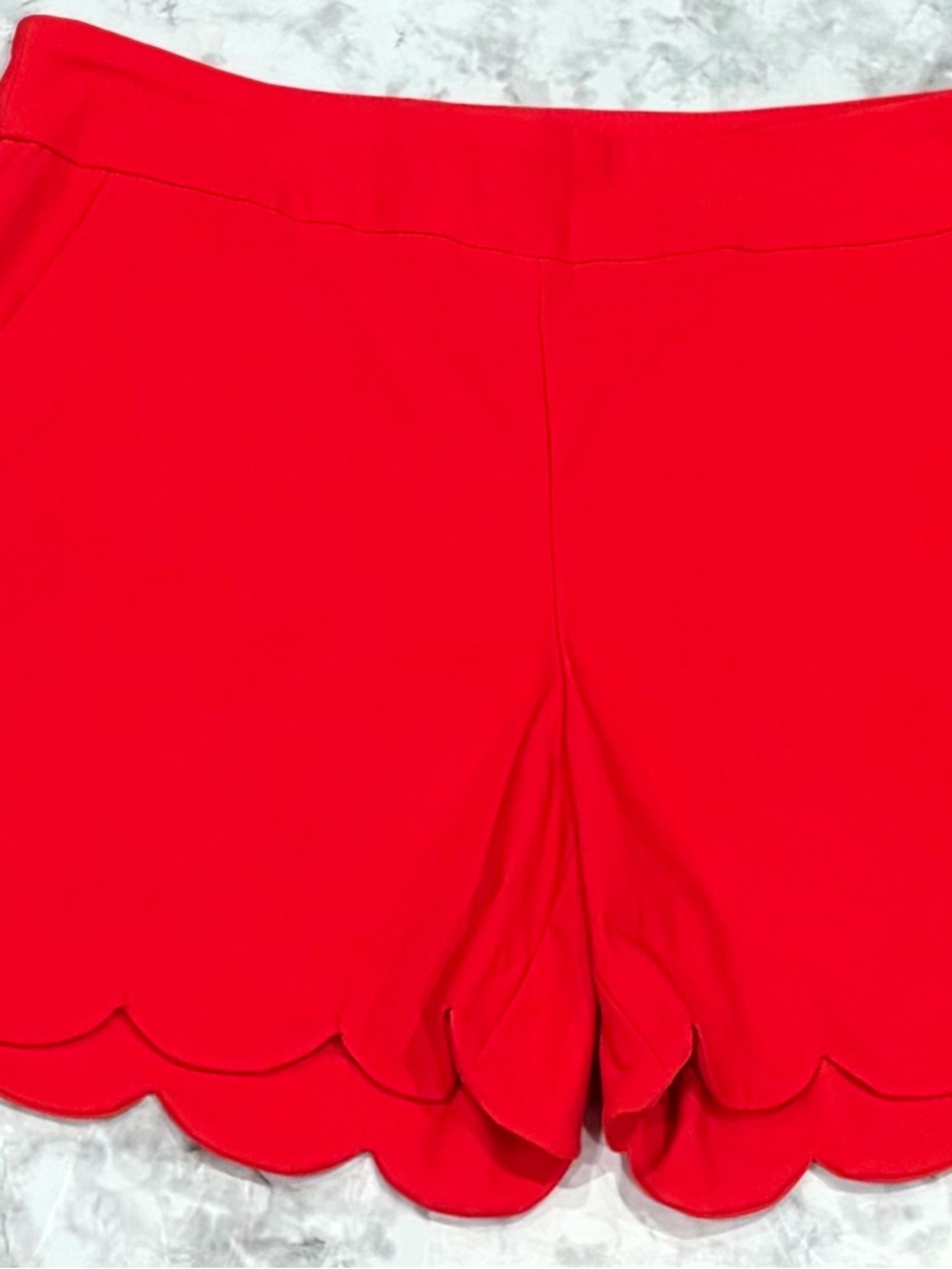 crown & ivy Bright Red Scallop Hem High-Waist Shorts